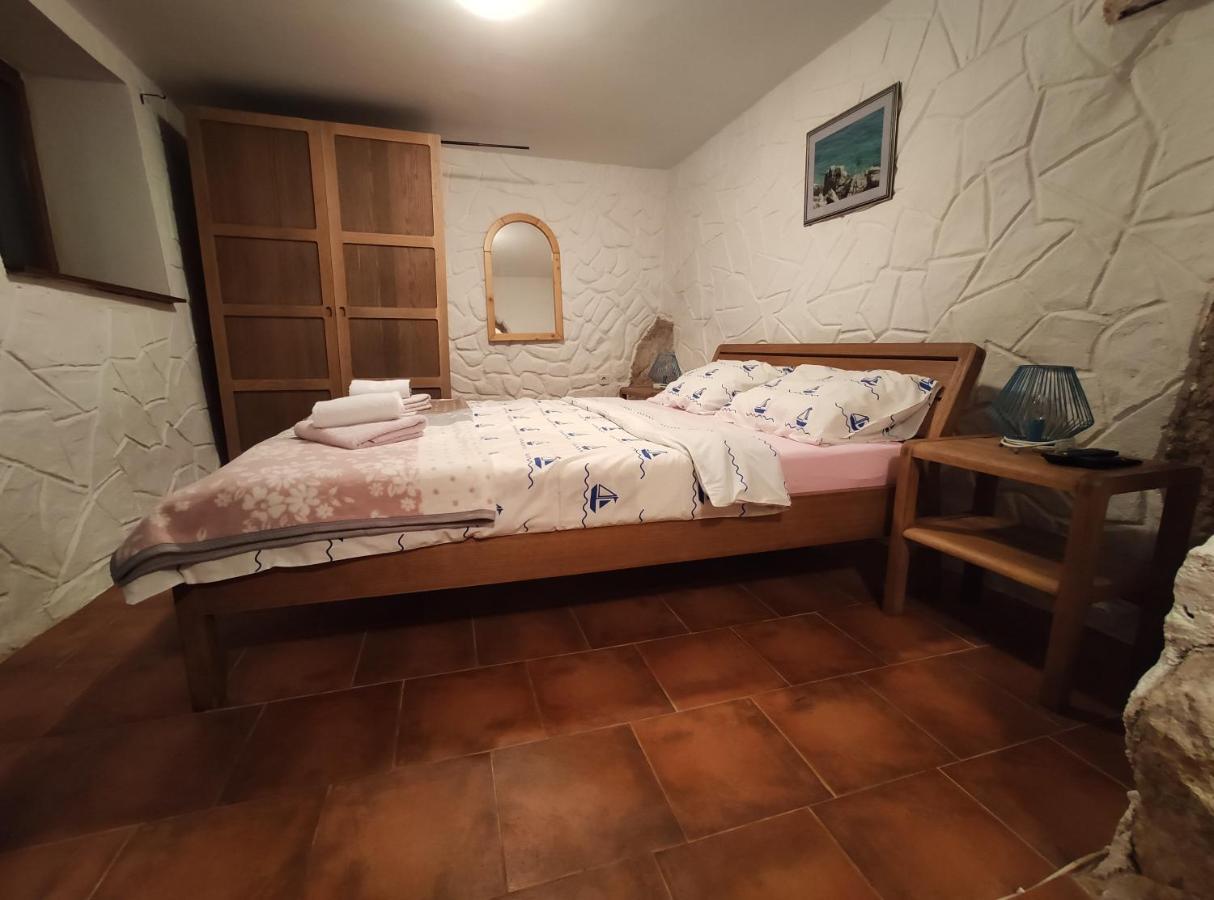 Apartments Vinetilia Мощеницька Драга Екстер'єр фото